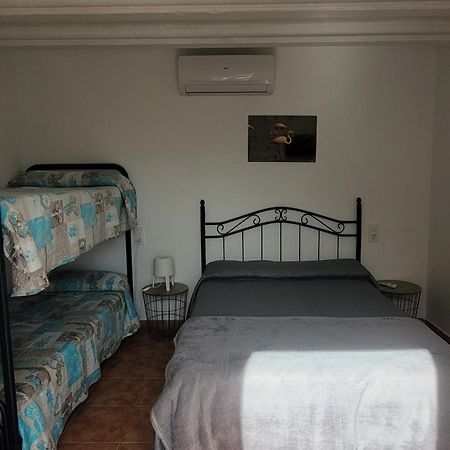 Llar De Laura Villa El Poble Nou del Delta Kültér fotó