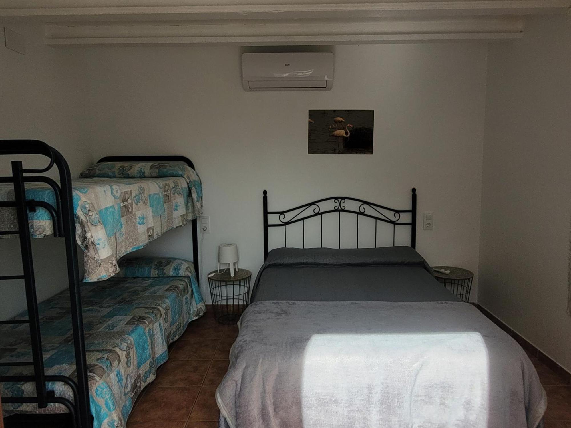 Llar De Laura Villa El Poble Nou del Delta Kültér fotó