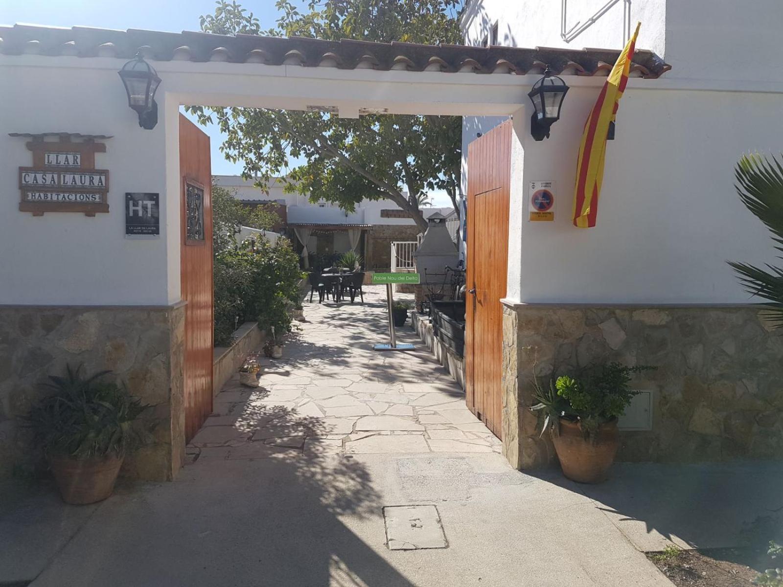 Llar De Laura Villa El Poble Nou del Delta Kültér fotó