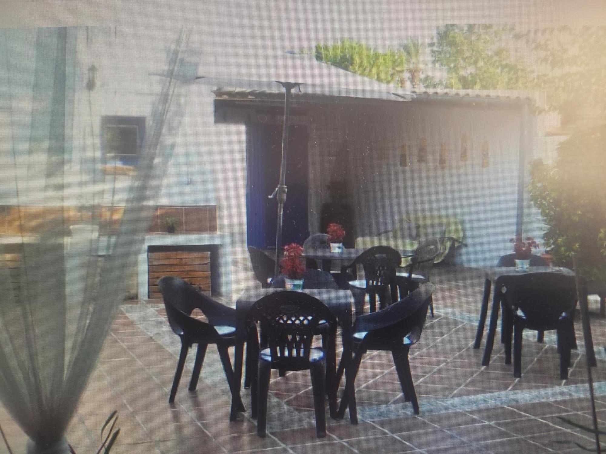 Llar De Laura Villa El Poble Nou del Delta Kültér fotó
